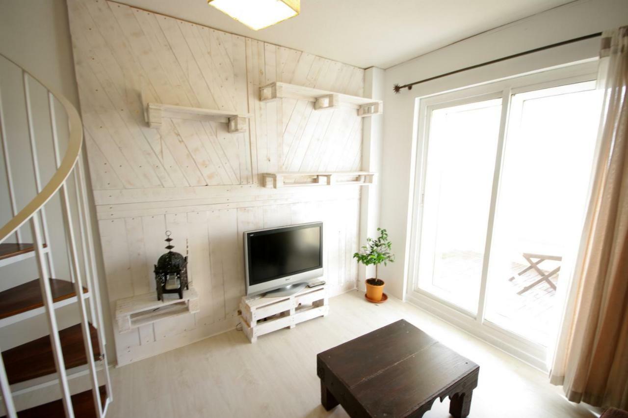 Livingtarifa Apartamento Nano Esterno foto
